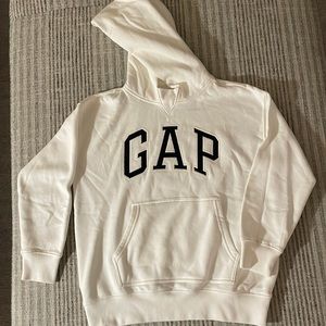 White GAP hoodie sweatshirt